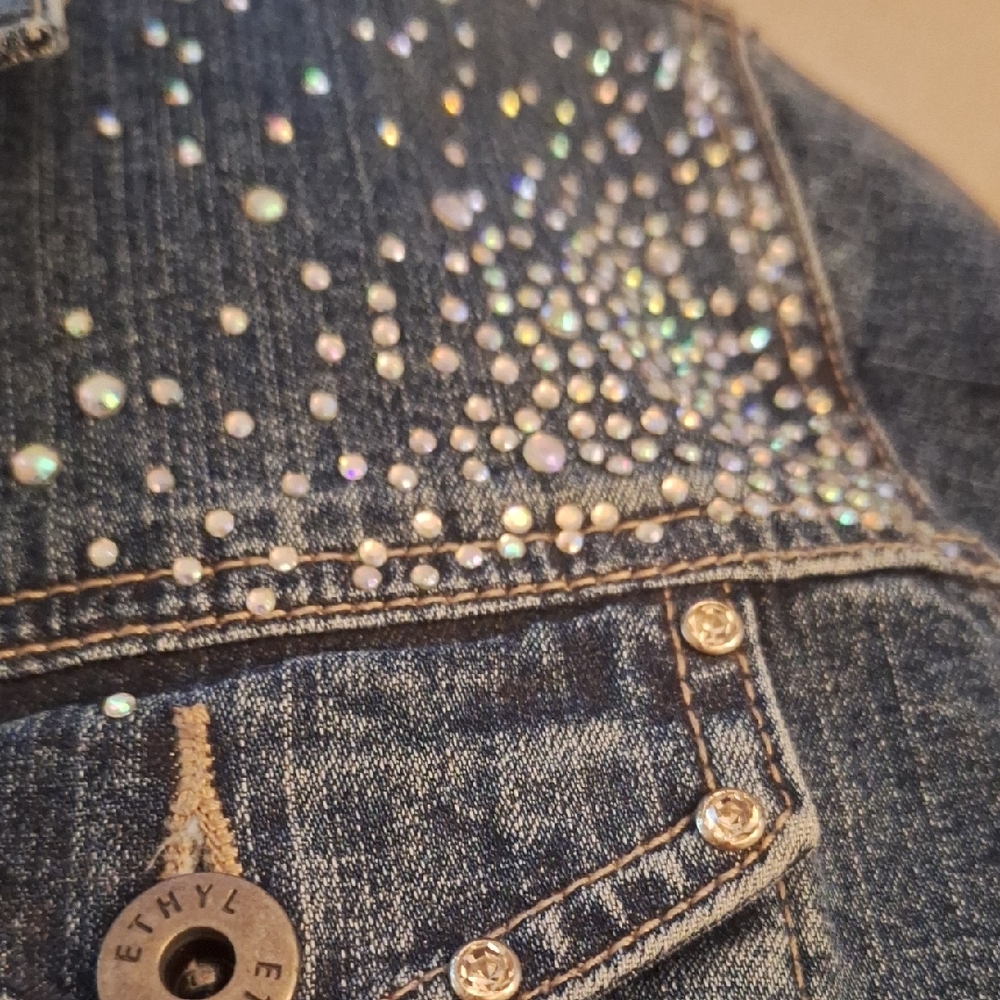 Women's Blue Jean Jacket with Rhinestone Detailing Size Med - Picture 10 of 10